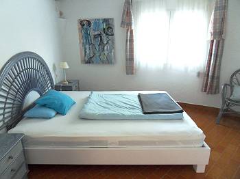 Schlafzimmer mit Klimaanlage Schlafzimmer mit Klimaanlage