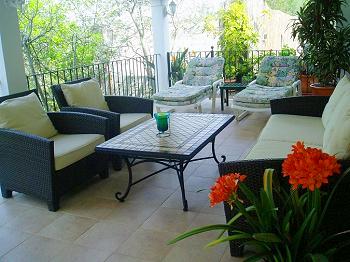 Überdachte Terrasse Überdachte Terrasse