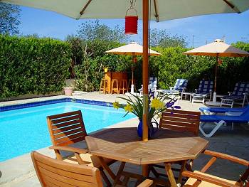 Ferienhaus mit Pool nahe San Juan