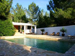 Exklusives Ferienhaus mit Pool und Internetanschluss Exklusives Ferienhaus mit Pool und Internetanschluss