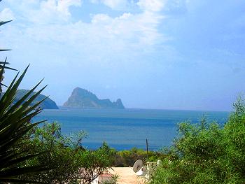 Blick auf die Südwestküste Ibizas Blick auf die Südwestküste Ibizas