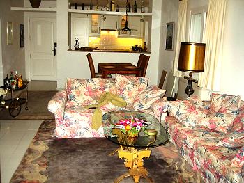 Wohnzimmer und Küche Wohnzimmer und Küche
