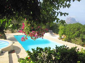 Ferienhaus an der Cala d'Hort Ferienhaus an der Cala d'Hort