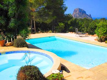 Pool mit Blick auf Es Vedra Pool mit Blick auf Es Vedra