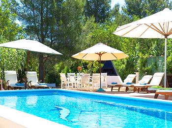 Modernisierte Finca mit Pool