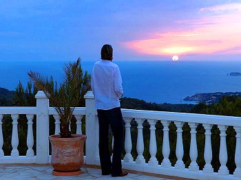 Luxus Finca mit Meerblick