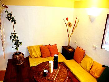 Empore mit Chillout-Zone