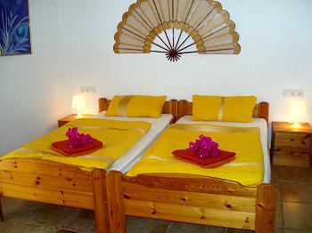 Schlafzimmer (oben)