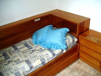 Schlafzimmer mit Ausziehbett Schlafzimmer mit Ausziehbett