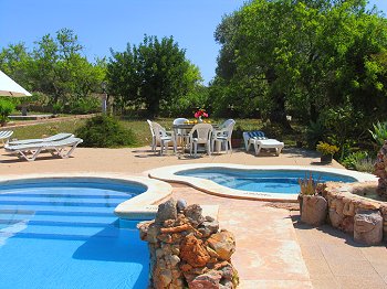 Finca für 9 Personen mit Kinderpool Finca für 9 Personen mit Kinderpool