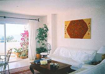 Der Wohnbereich von Ihrem Appartement auf Ibiza