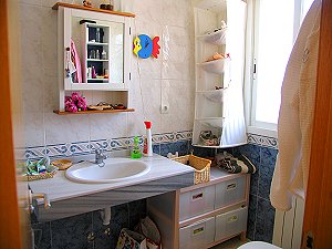 Ihr komfortables Apartment auf Ibiza - Badezimmer