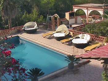 Pool Pool