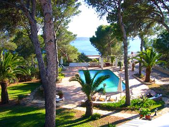 Villa mit Pool Villa mit Pool