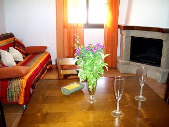 Wohnzimmer mit Kamin Wohnzimmer mit Kamin
