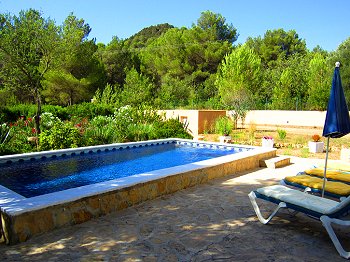 Ferienhaus mit Pool