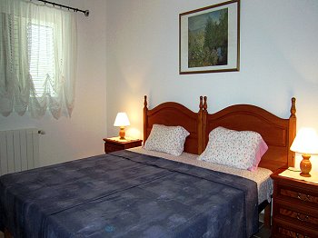 Schlafzimmer mit 2 Einzelbetten