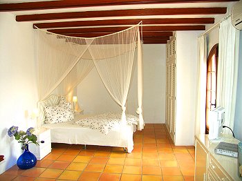 Schlafzimmer im Obergeschoss Schlafzimmer im Obergeschoss