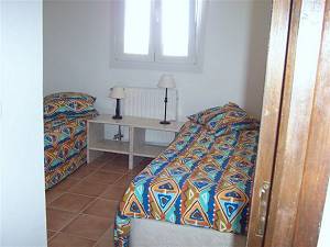 Schlafzimmer mit 2 Einzelbetten