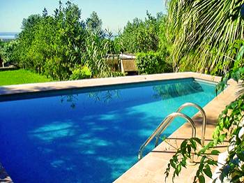 Garten und Pool Garten und Pool