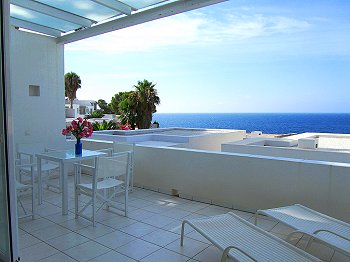 Überdachte Terrasse Überdachte Terrasse