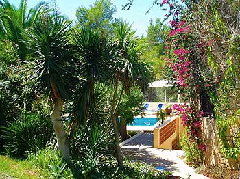 Ferienwohnung mit Klimaanlage und Pool Ferienwohnung mit Klimaanlage und Pool