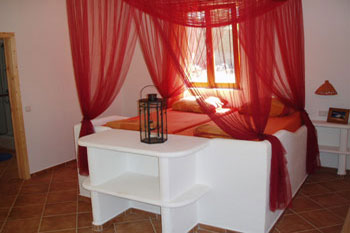 Gemauertes Doppelbett Gemauertes Doppelbett