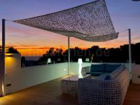 Strandnahes, modernes Ferienhaus mit Pool Strandnahes, modernes Ferienhaus mit Pool