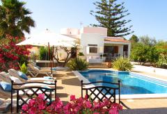 Ferienhaus mit Pool nahe Ibiza-Stadt (Nr. 0176)