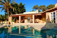 Klimatisierte Villa mit Pool und Internetanschluss nahe Sant Josep  (Nr. 0155)