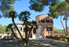 Exklusive Villa mit Pool - Cala Santanyi (Nr. 0227)