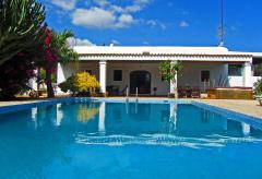 Finca Ibiza mit Pool bei Sant Rafael (Nr. 0126)