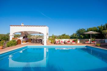 Ibiza Urlaub auf dem Land - Finca mit Pool