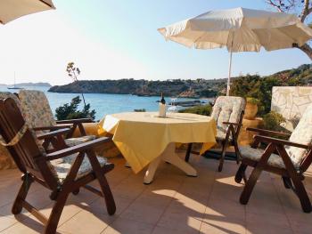 Terrasse mit Meerblick