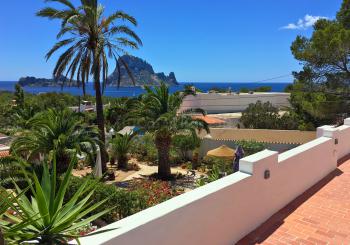 Ibiza strandnahes Ferienhaus mit Meerblick