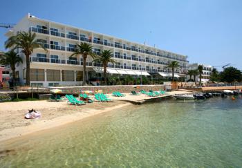 Hotel direkt am Meer und Strand