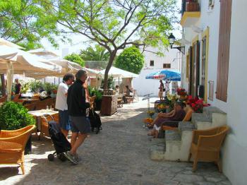 Dalt Vila - die Altstadt von Eivissa
