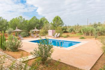 Finca mit Pool und Klimaanlage bei Campos