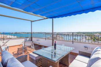 Ferienhaus für 10 Personen mit Meerblick