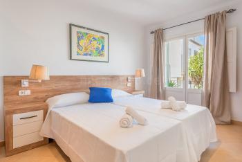 Schlafzimmer mit Klimaanlage
