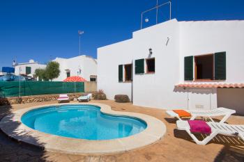 Menorca Urlaub im Ferienhaus mit Pool