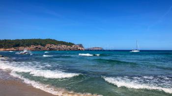 Strandnahe Ferienwohnung auf Ibiza