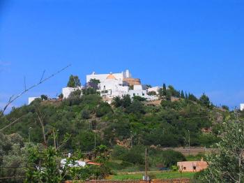 Wehrkirche Es Puig de Missa von Santa Eulalia Wehrkirche Es Puig de Missa von Santa Eulalia