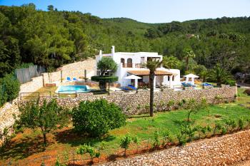 Strandnahe Finca mit Pool und Klimaanlage