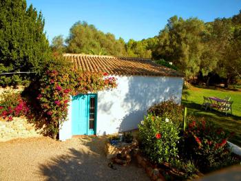 Finca mit Pool - Gästehaus